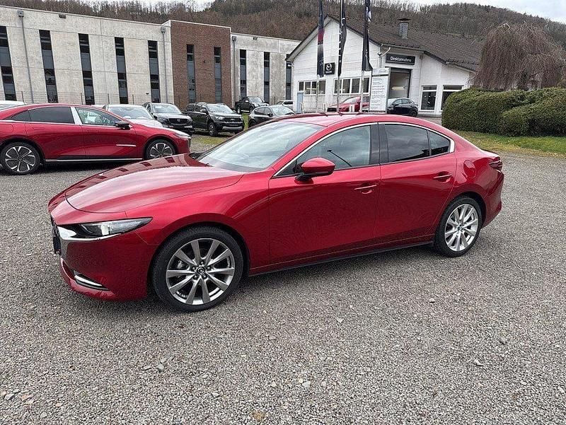 Gebraucht Mazda 3 Selection 179 PS (131 kW) 2019 Soul red crystal Limousine