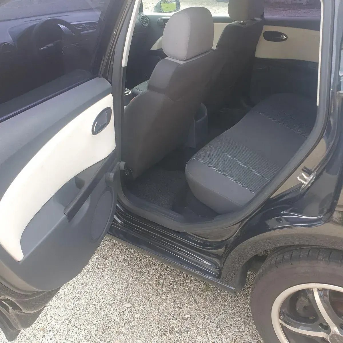 Gebraucht Seat Leon Sport 102 PS (75 kW) 2007 Schwarz Kleinwagen