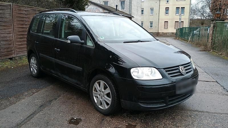 Gebraucht VW Touran 102 PS (75 kW) 2003 Schwarz Van / Kleinbus