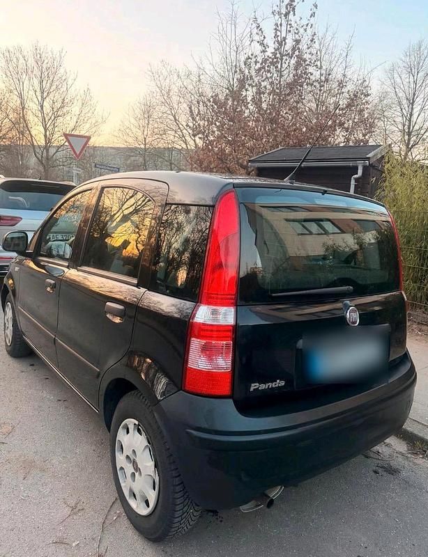 Gebraucht Fiat Panda 70 PS (51 kW) 2012 Schwarz Kleinwagen