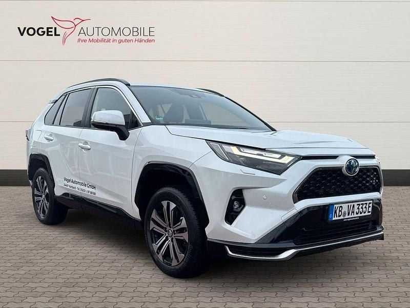 Gebraucht Toyota RAV4 Hybrid 306 PS (225 kW) 2025 Platinumweiß perleffekt SUV
