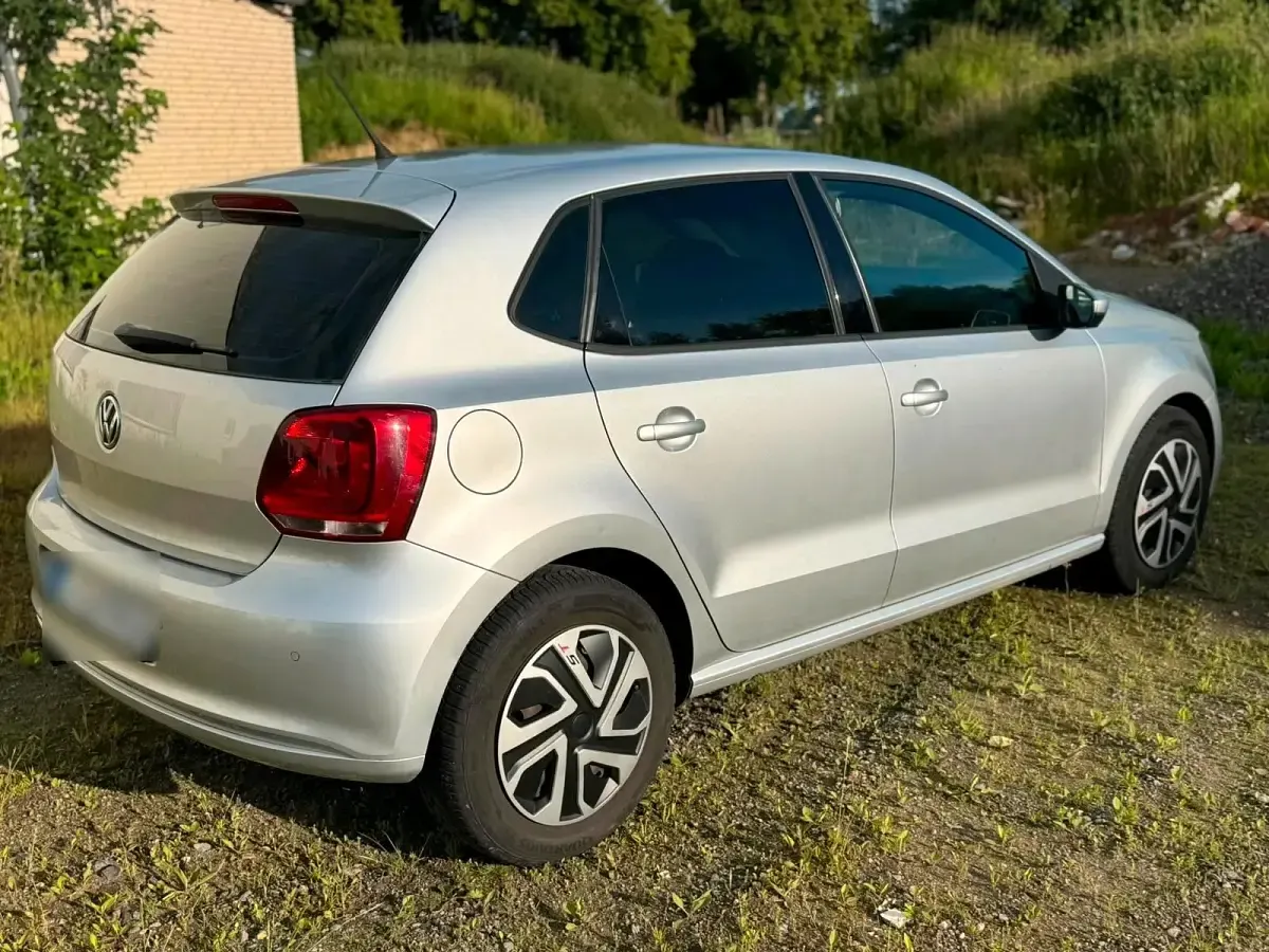 Gebraucht VW Polo 105 PS (77 kW) 2011 Silber Kleinwagen