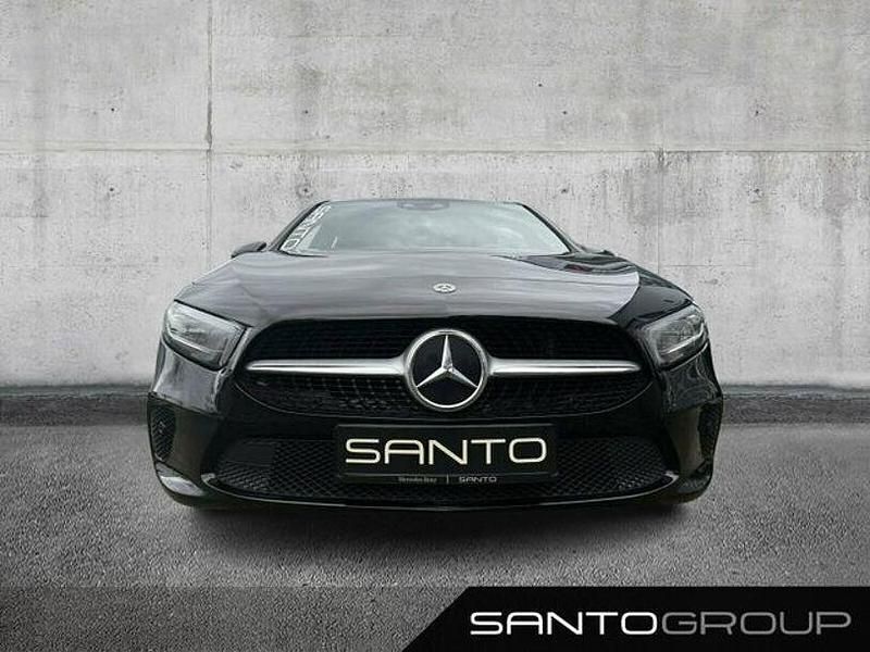 Gebraucht Mercedes A200 Progressive 150 PS (110 kW) 2022 Schwarz Limousine