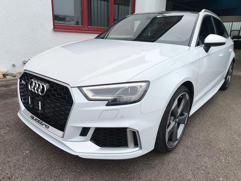 Gebraucht Audi RS3 Sport 400 PS (294 kW) 2017 Weiß Limousine