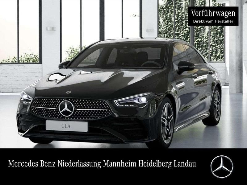 Nachtschwarz Gebraucht 2025 Mercedes CLA200 AMG Coupé | 38.990 € (Fairer Preis) - Bild 1/3