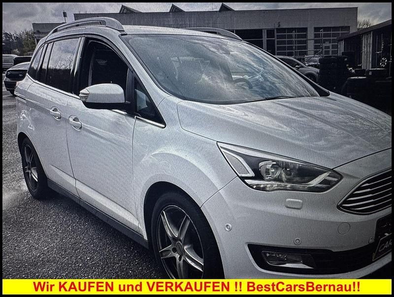 Gebraucht Ford C-MAX Titanium 150 PS (110 kW) 2018 Weiß Van / Kleinbus