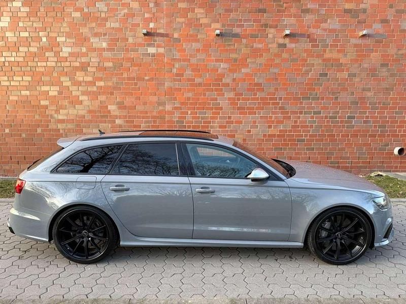 Gebraucht Audi RS6 Performance 605 PS (444 kW) 2016 Nardograu Kombi