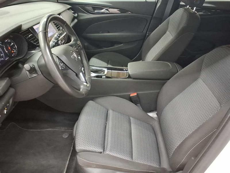 Gebraucht Opel Insignia Elegance 174 PS (127 kW) 2023 Jade weiß Kombi