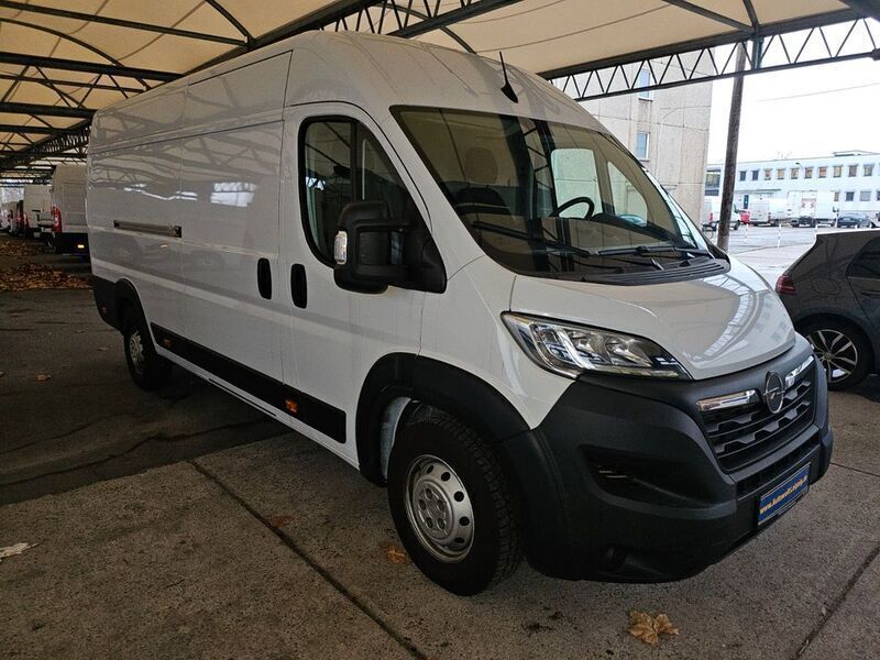 Gebraucht Opel Movano 140 PS (102 kW) 2023 Weiß Van