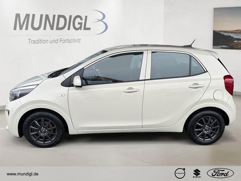 Gebraucht Kia Picanto Edition 7 67 PS (49 kW) 2021 M9y) milky beige met. (beige Kleinwagen