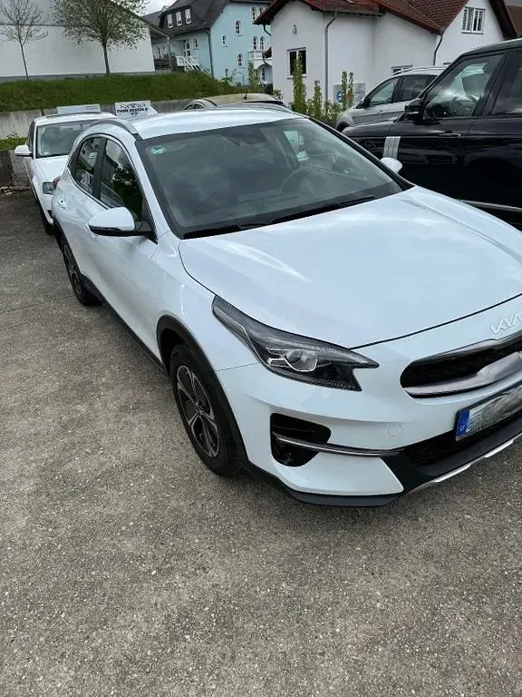 Gebraucht Kia XCeed Vision 141 PS (103 kW) 2021 Weiß SUV