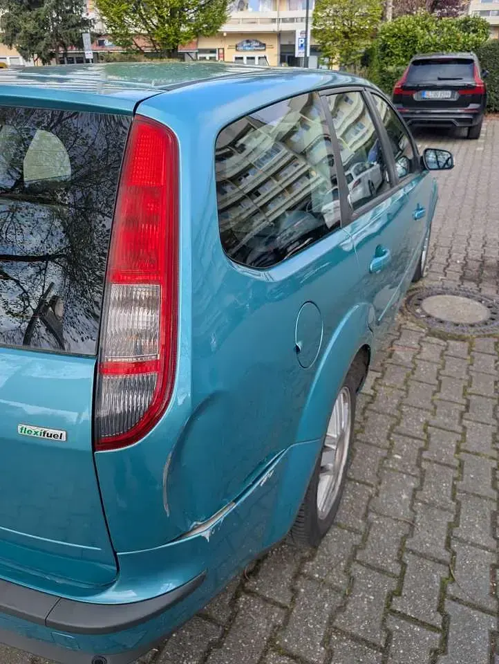 Gebraucht Ford Focus Ghia 125 PS (91 kW) 2007 Kombi