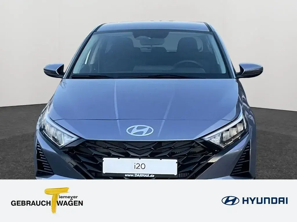 Gebraucht Hyundai i20 Trend 101 PS (74 kW) 2024 Blau Kleinwagen