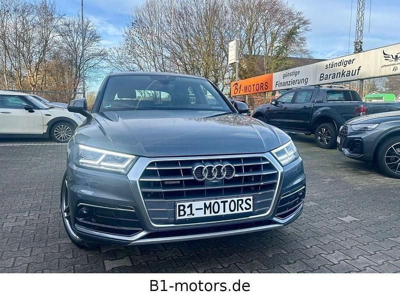 Grau Gebraucht 2018 Audi Q5 Sport SUV | 26.900 € (Guter Preis) - Bild 1/4
