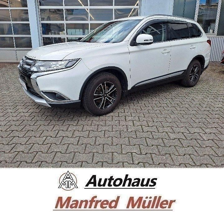 Weiß Gebraucht 2018 Mitsubishi Outlander Edition SUV | 16.990 € (Fairer Preis) - Bild 1/4