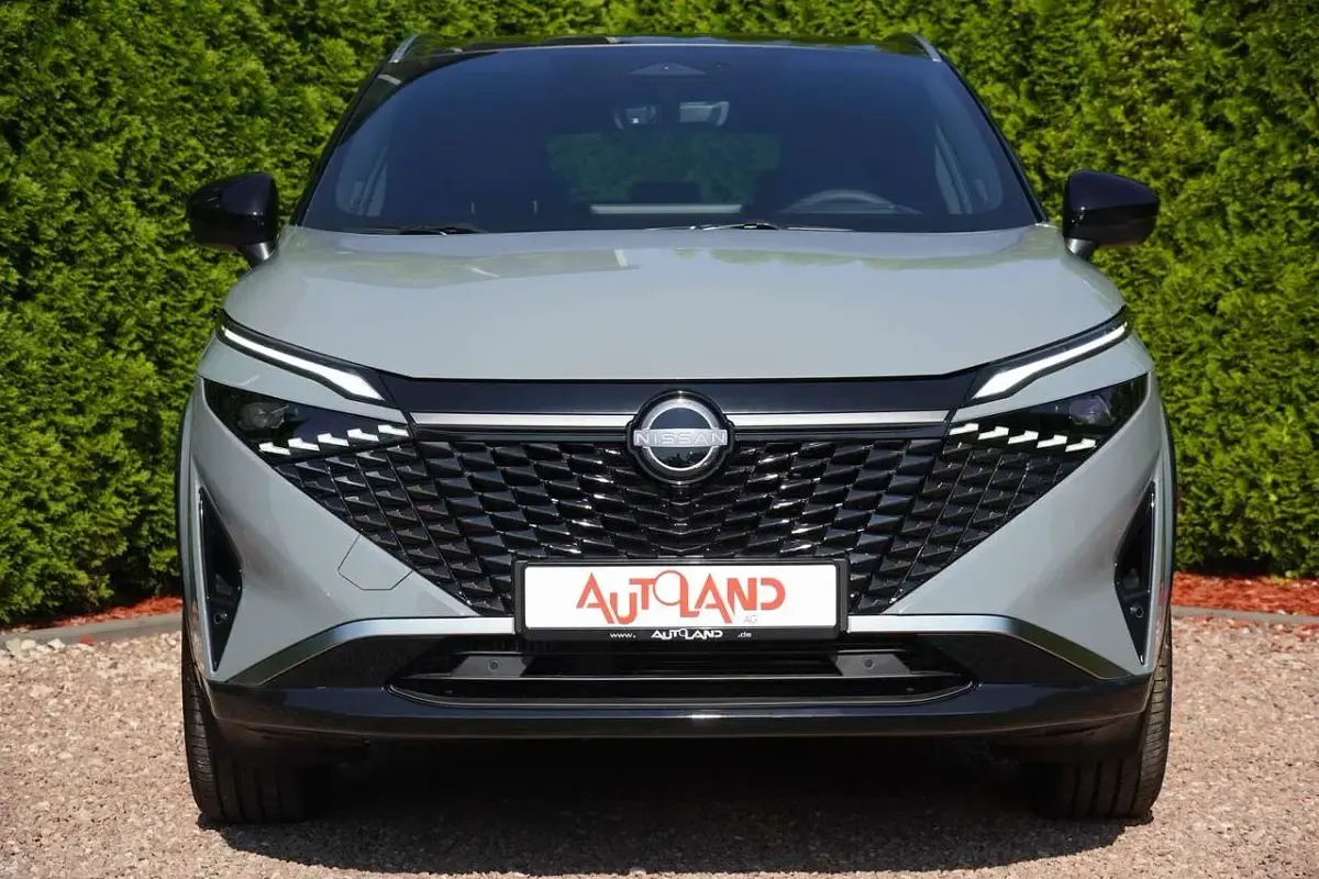 Neu Nissan Qashqai Tekna+ 158 PS (116 kW) 2026 Ceramicgraumet./schwarz SUV