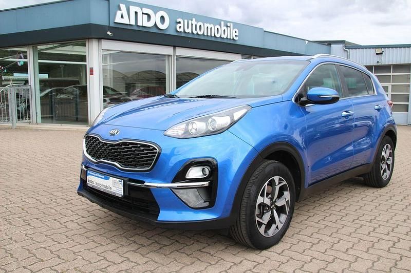 Blau Gebraucht 2019 Kia Sportage DREAM-TEAM Edition SUV | 16.900 € (Guter Preis) - Bild 1/4
