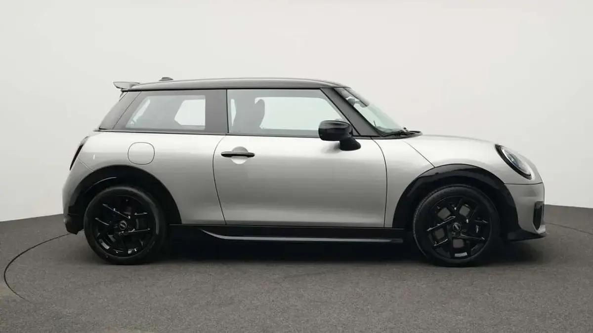 Gebraucht Mini John Cooper Works 156 PS (114 kW) 2025 Grau Kleinwagen