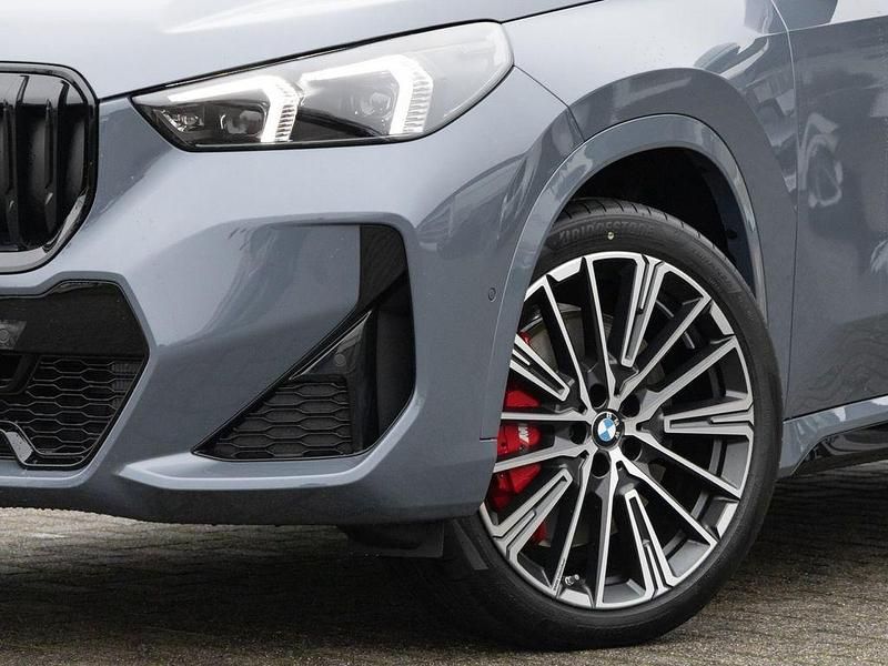 Neu BMW X1 Performance 163 PS (119 kW) 2025 Bmw individual storm bay SUV