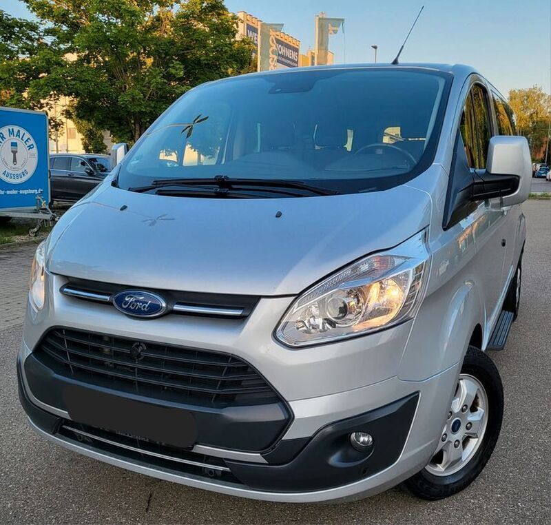 Silber Gebraucht 2016 Ford Tourneo Custom Van / Kleinbus | 16.699 € (Fairer Preis) - Bild 1/4
