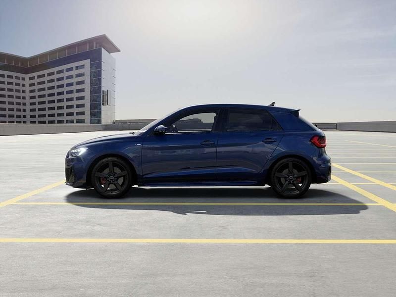 Nowe Audi A1 S-Line 150 KM (110 kW) 2025 Niebieski SUV