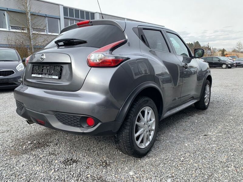 Gebraucht Nissan Juke Acenta 116 PS (85 kW) 2016 Grau SUV
