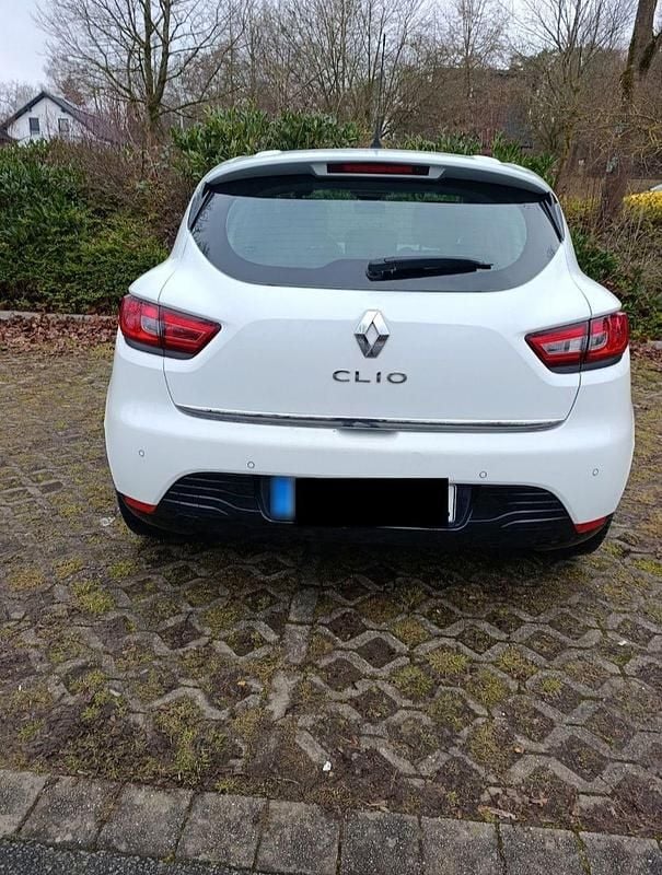 Gebraucht Renault Clio IV Initiale Paris 73 PS (53 kW) 2014 Weiß Kleinwagen