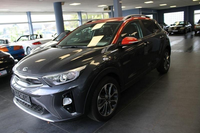 Gebraucht Kia Stonic Vision 120 PS (88 kW) 2020 Grau SUV