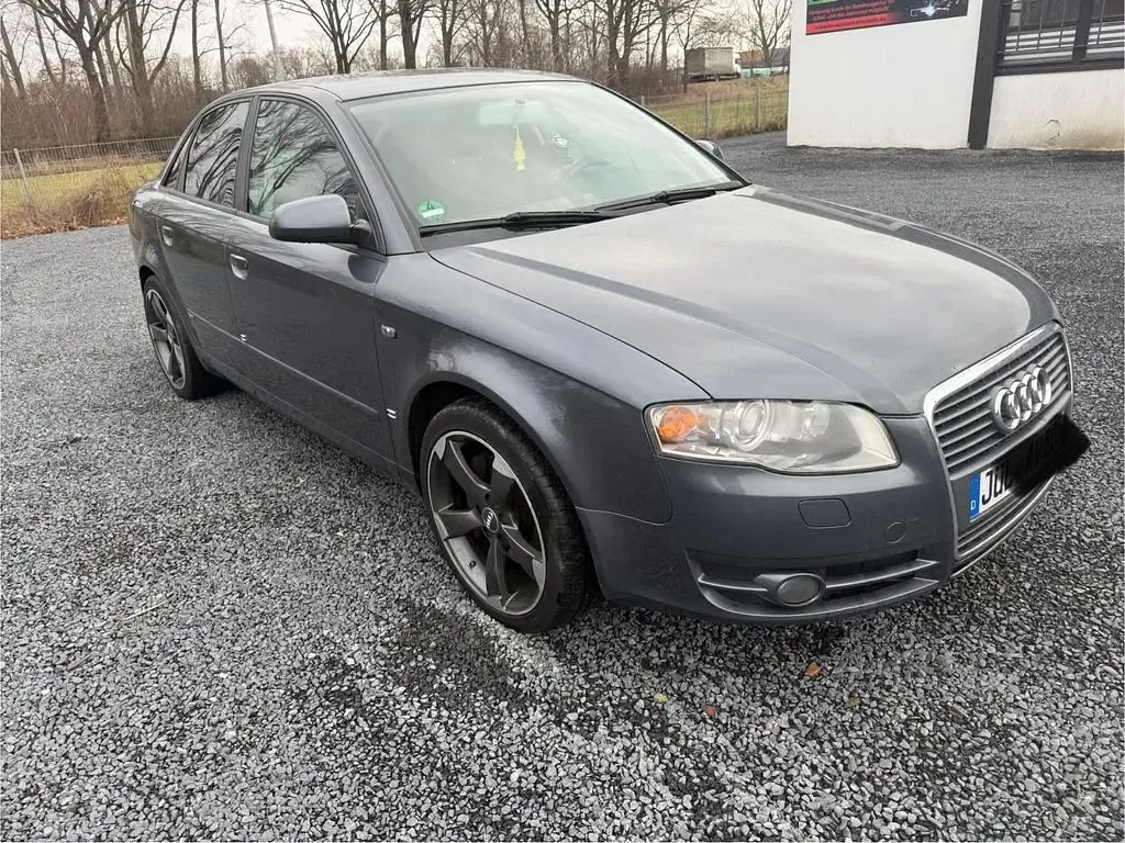 Gebraucht Audi A4 S-Line 163 PS (119 kW) 2005 Gold Limousine