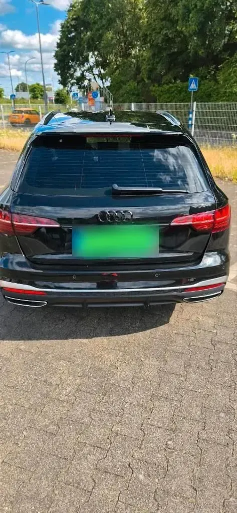 Gebraucht Audi A4 S-Line 150 PS (110 kW) 2021 Schwarz Kombi