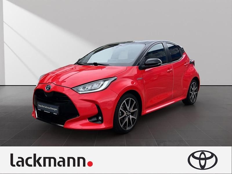 Rot Gebraucht 2021 Toyota Yaris Hybrid Edition Limousine | 19.390 € (Fairer Preis) - Bild 1/4