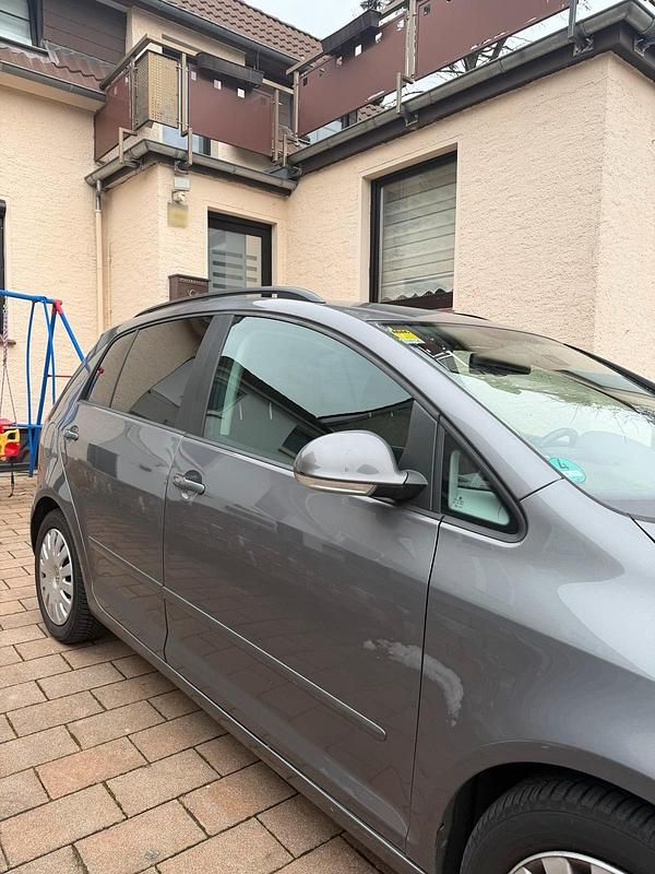 Gebraucht VW Golf Plus Cross 110 PS (80 kW) 2009 Grau Van / Kleinbus