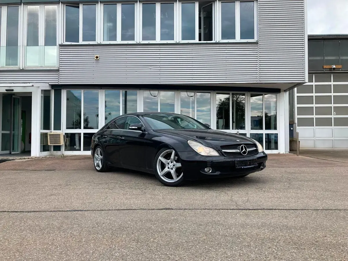 Gebraucht Mercedes CLS320 224 PS (164 kW) 2007 Schwarz Coupé