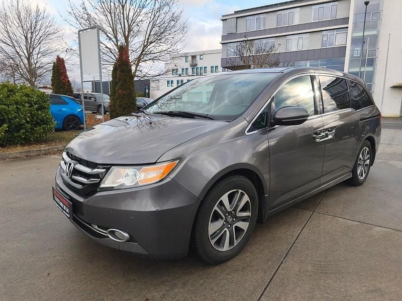 Gebraucht Honda Odyssey Elite 252 PS (185 kW) 2016 Grau Van / Kleinbus