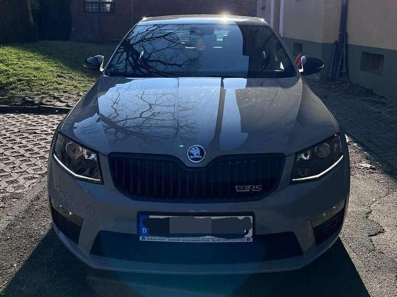 Gebraucht Skoda Octavia RS 184 PS (135 kW) 2014 Grau Kombi