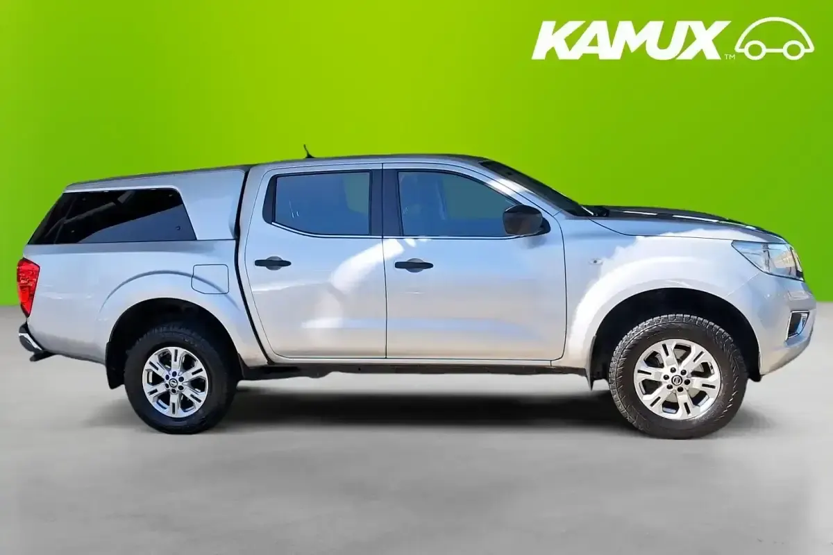 Gebraucht Nissan Navara 190 PS (139 kW) 2021 Silber / grau Pickup