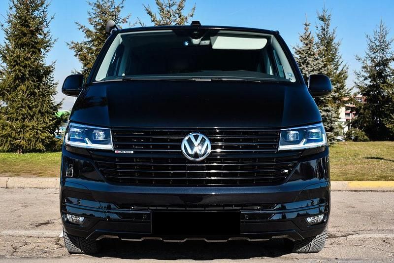 Gebraucht VW Multivan Highline 230 PS (169 kW) 2022 Schwarz Van