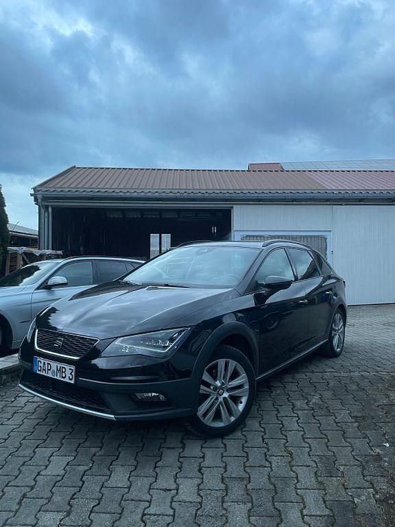Gebraucht Seat Leon X-Perience 150 PS (110 kW) 2016 Schwarz Kombi