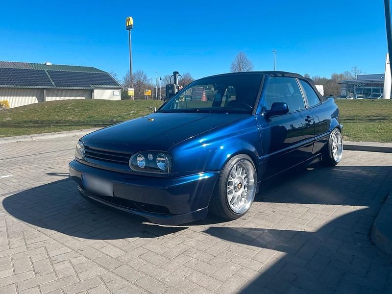 Gebraucht VW Golf Cabriolet 174 PS (127 kW) 1995 Blau Cabrio
