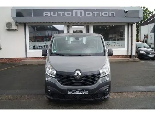 Gebraucht Renault Trafic Expression 121 PS (88 kW) 2019 Van / Kleinbus