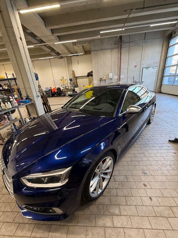 Gebraucht Audi S5 Ambiente 354 PS (260 kW) 2017 Blau Coupé