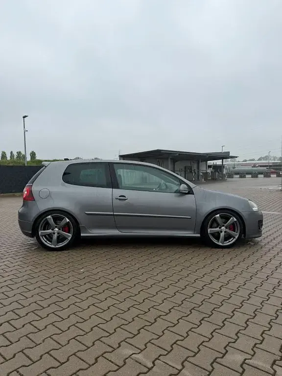 Gebraucht VW Golf VI Edition 230 PS (169 kW) 2008 Grau Kleinwagen