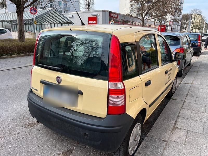 Gebraucht Fiat Panda 60 PS (44 kW) 2012 Gelb Kleinwagen