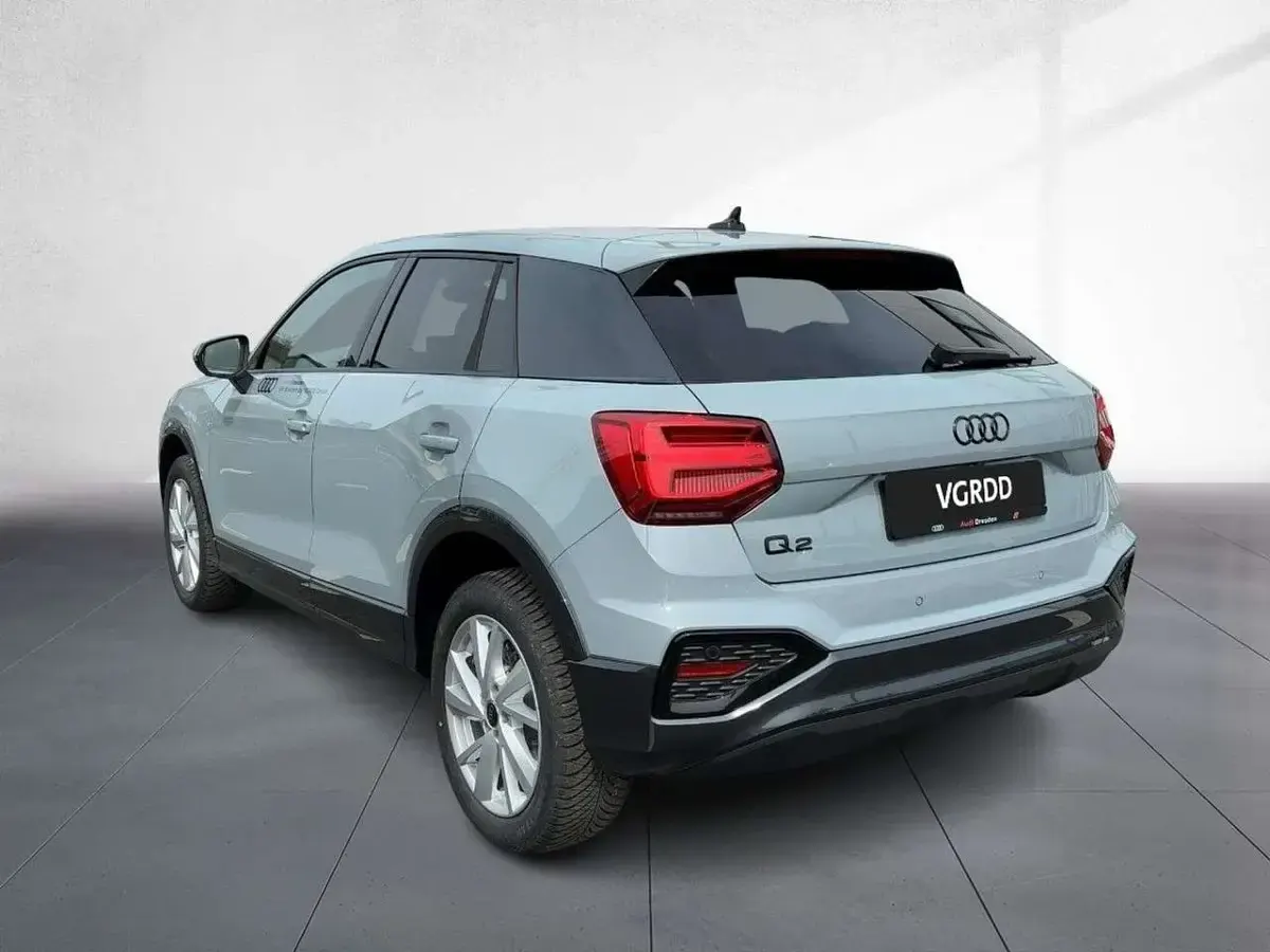 Gebraucht Audi Q2 Advanced Plus 150 PS (110 kW) 2025 Pfeilgrau perleffekt SUV