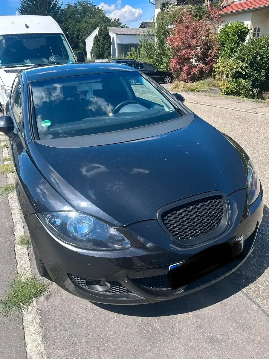 Gebraucht Seat Leon 125 PS (91 kW) 2010 Schwarz Kleinwagen