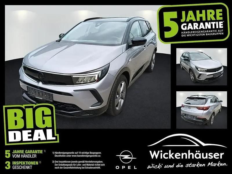 Kontrast grau/quarz silber Gebraucht 2022 Opel Grandland X SUV | 24.990 € (Fairer Preis) - Bild 1/4