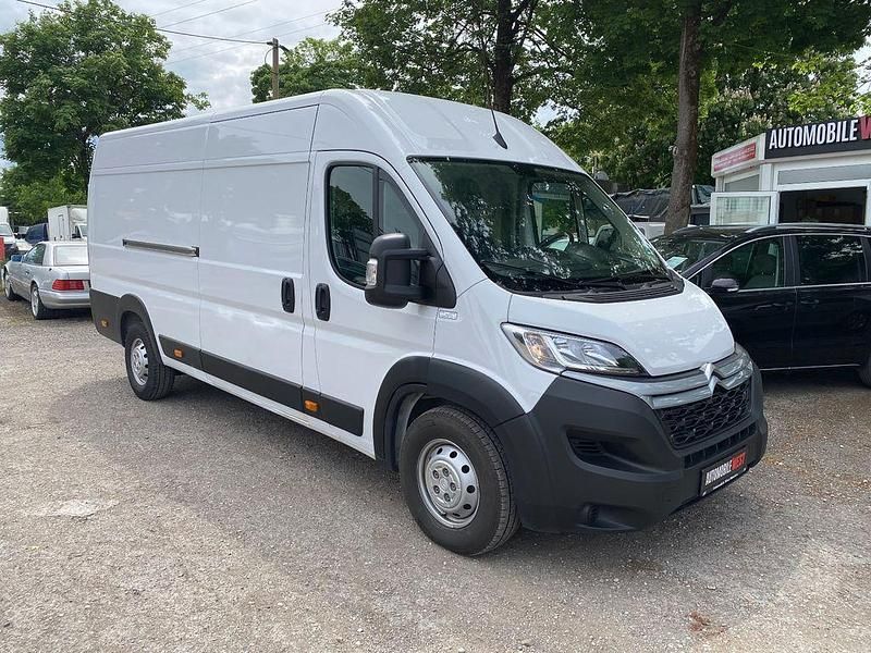 Gebraucht Citroën Jumper 165 PS (121 kW) 2024 Weiß Van / Kleinbus