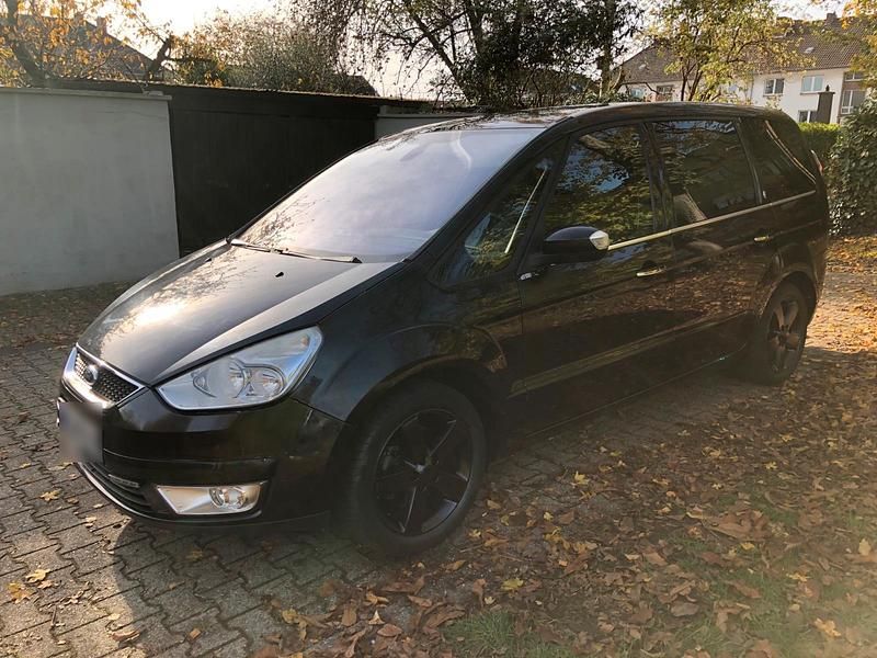 Gebraucht Ford Galaxy 140 PS (102 kW) 2008 Schwarz Van / Kleinbus