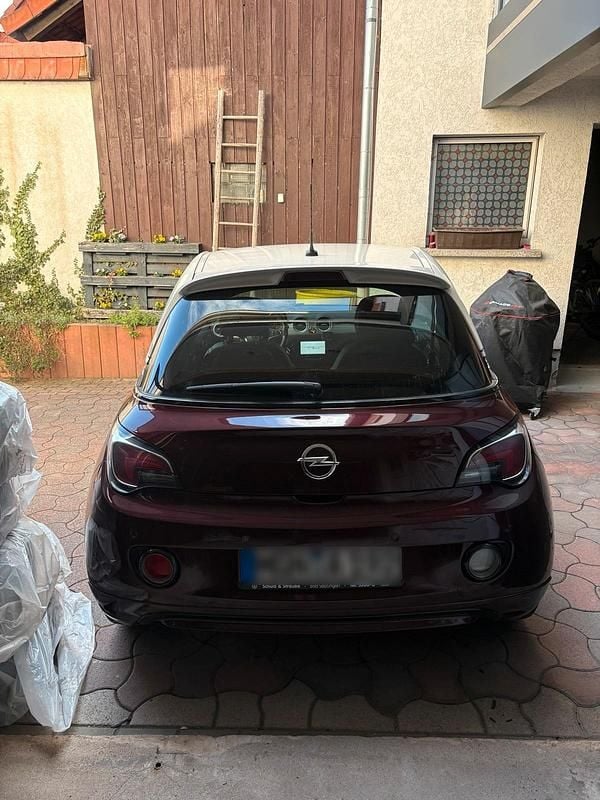 Usata Opel Adam 87 CV (63 kW) 2013 Utilitaria