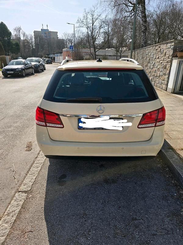 Gebraucht Mercedes E200 136 PS (100 kW) 2015 Beige Kombi